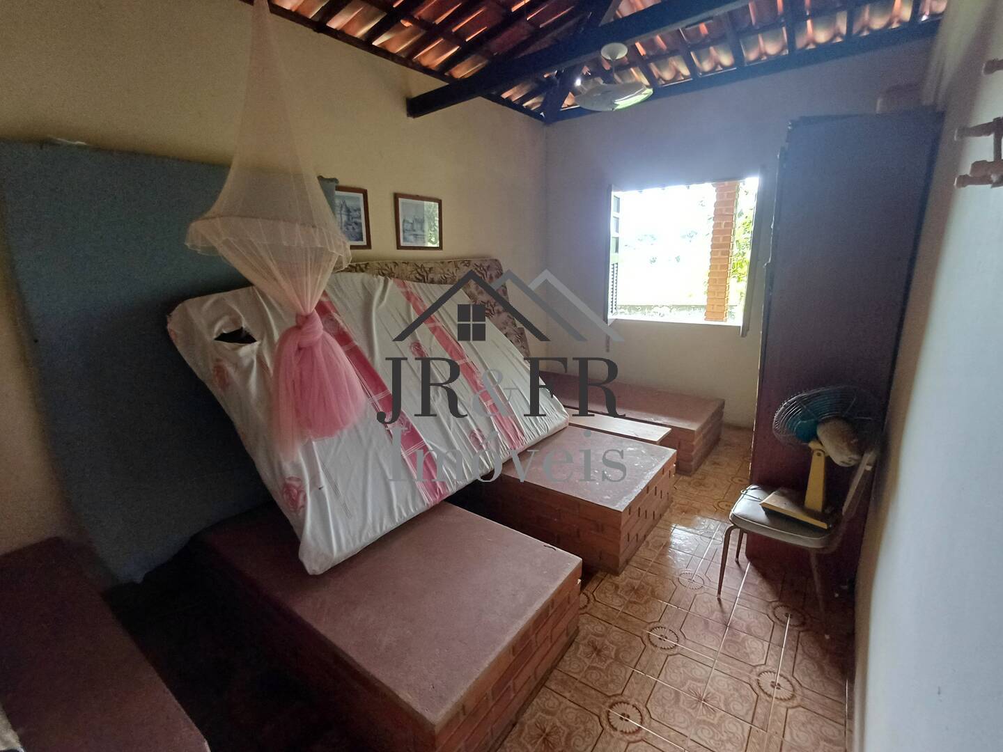 Casa à venda com 5 quartos, 355m² - Foto 20