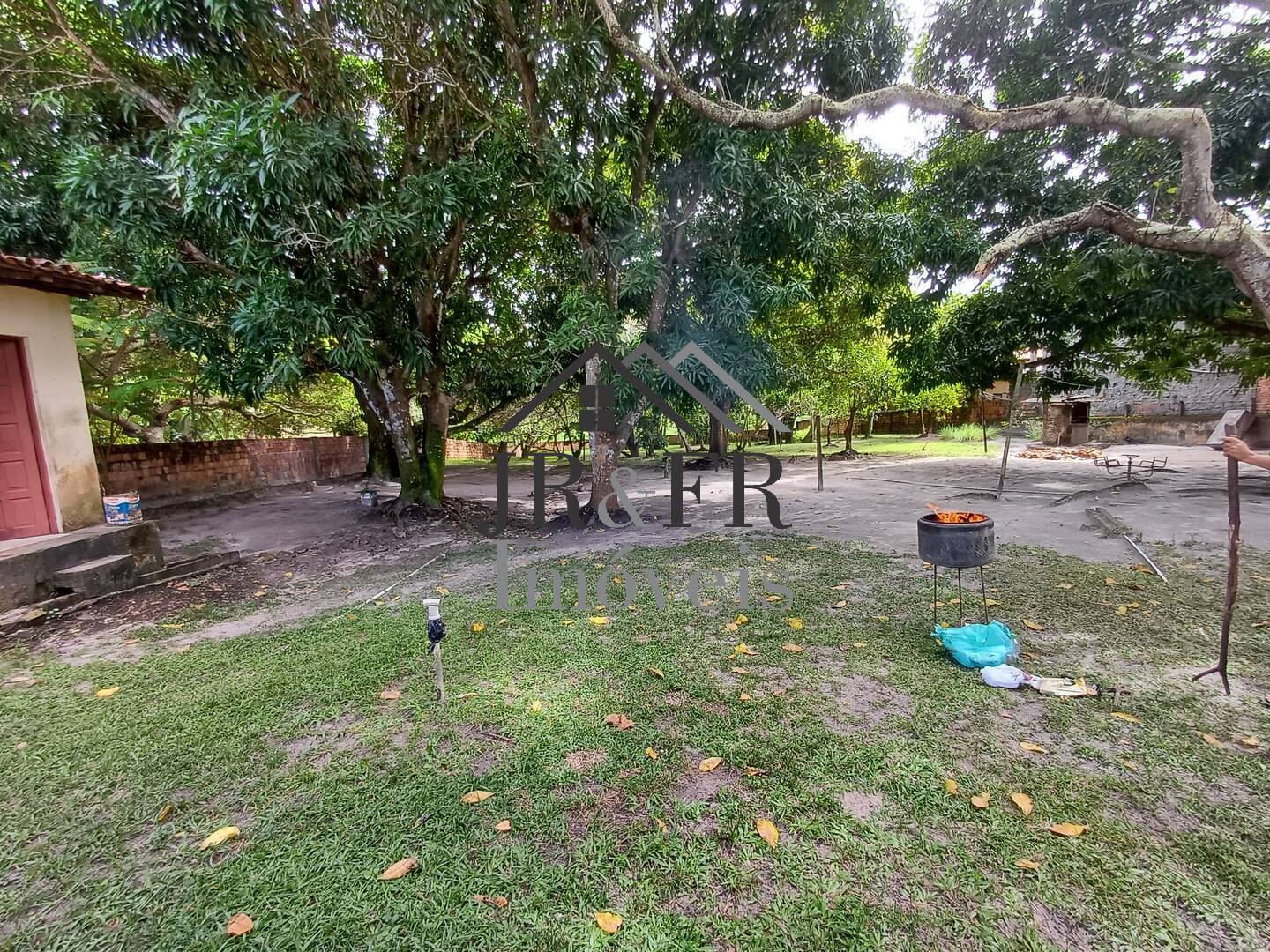 Casa à venda com 5 quartos, 355m² - Foto 30