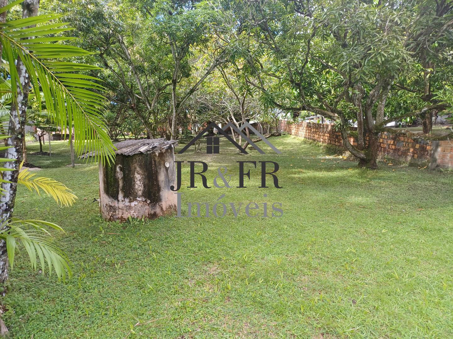 Casa à venda com 5 quartos, 355m² - Foto 34
