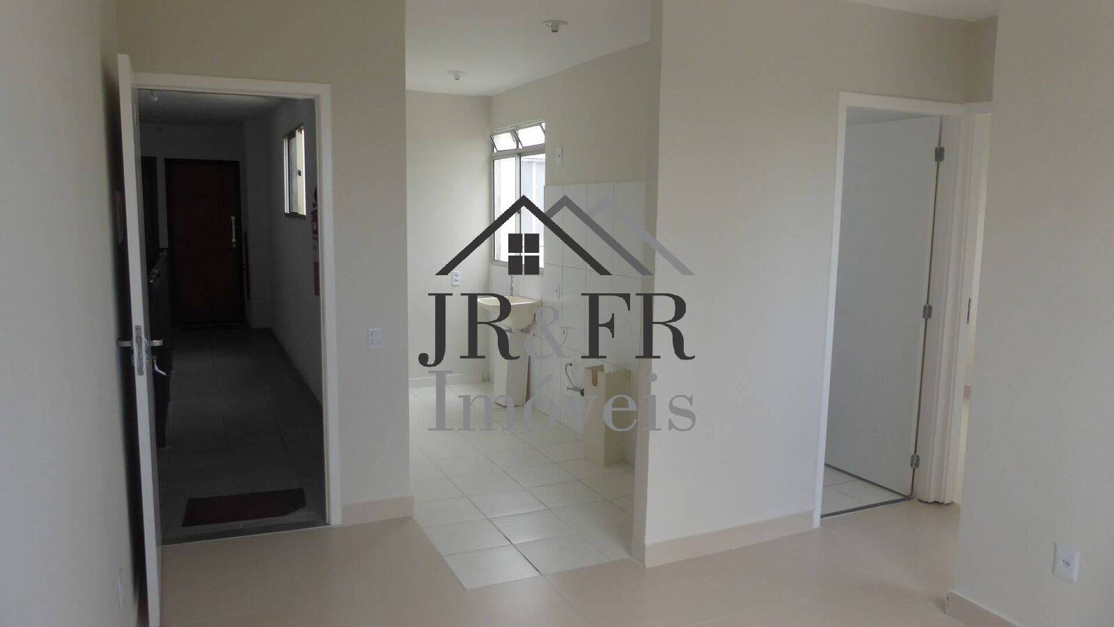 Apartamento à venda com 2 quartos, 40m² - Foto 4