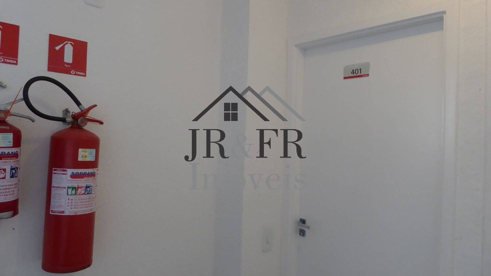 Apartamento à venda com 2 quartos, 40m² - Foto 14