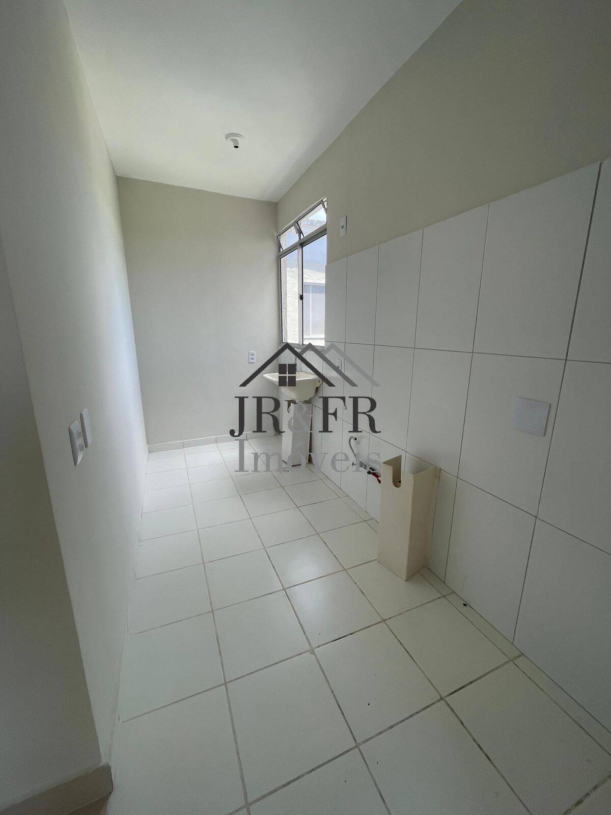 Apartamento à venda com 2 quartos, 40m² - Foto 5