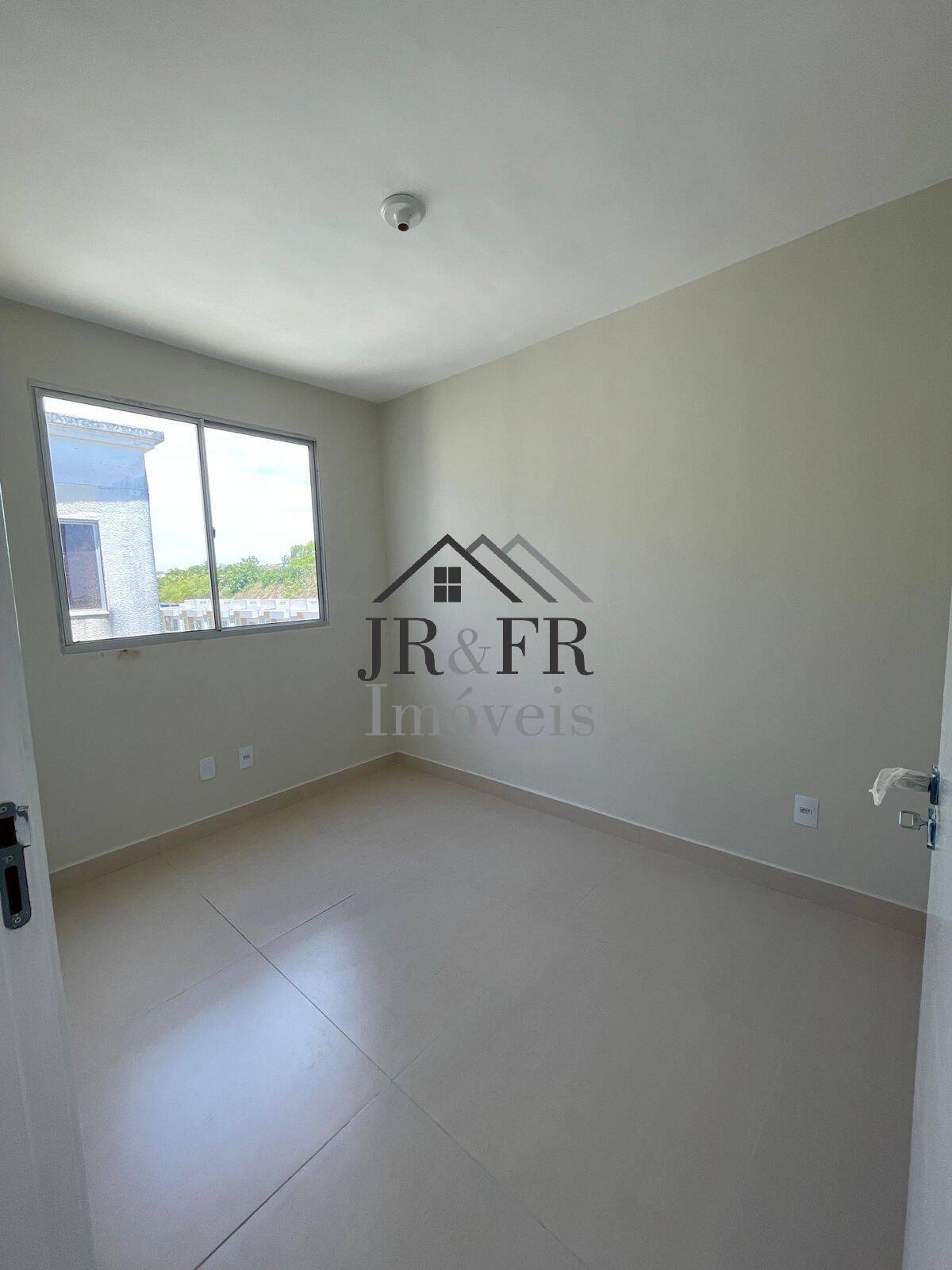 Apartamento à venda com 2 quartos, 40m² - Foto 3