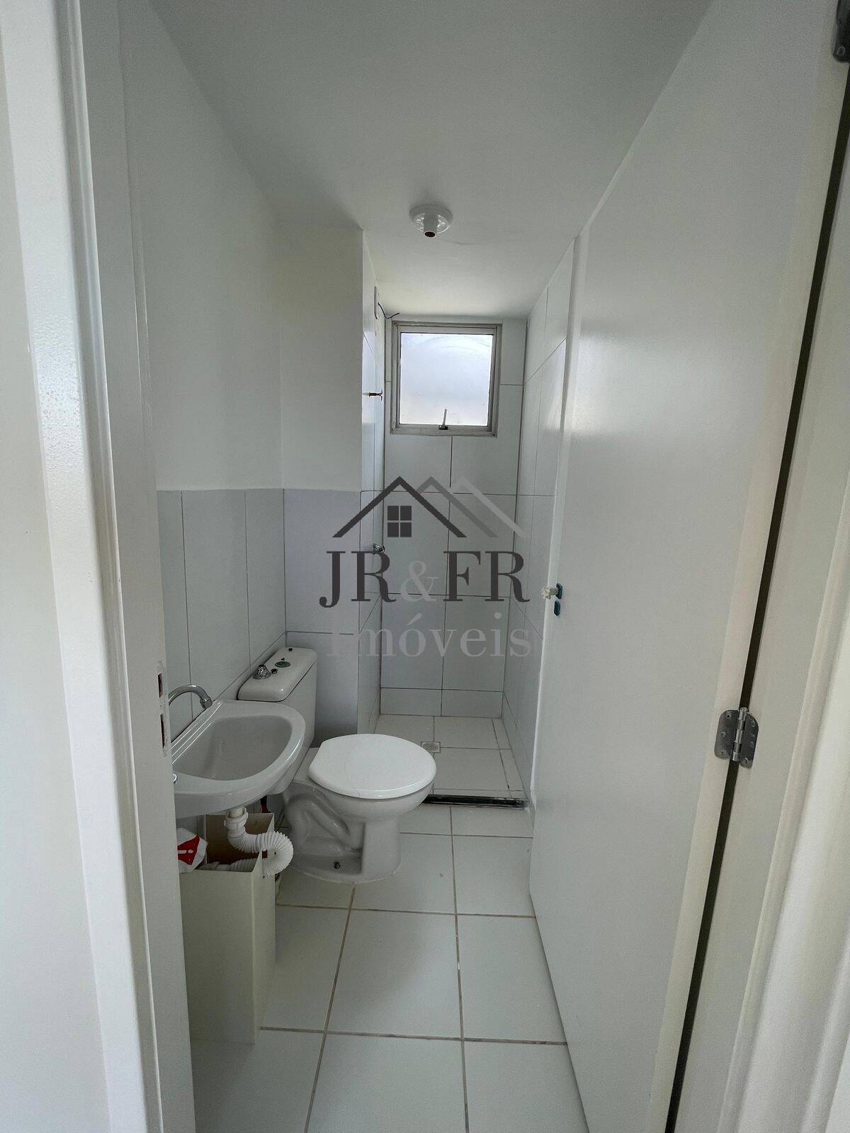 Apartamento à venda com 2 quartos, 40m² - Foto 13