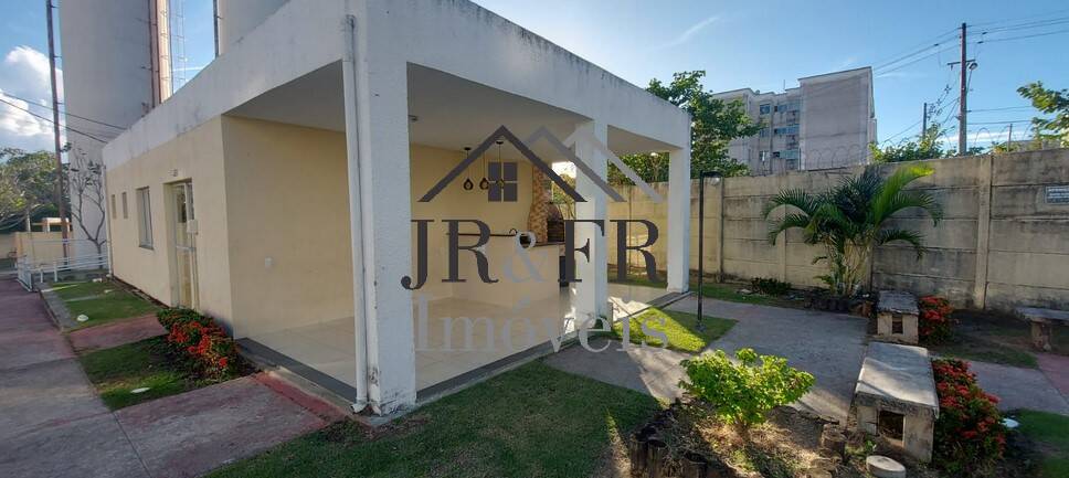 Apartamento à venda com 2 quartos, 40m² - Foto 31