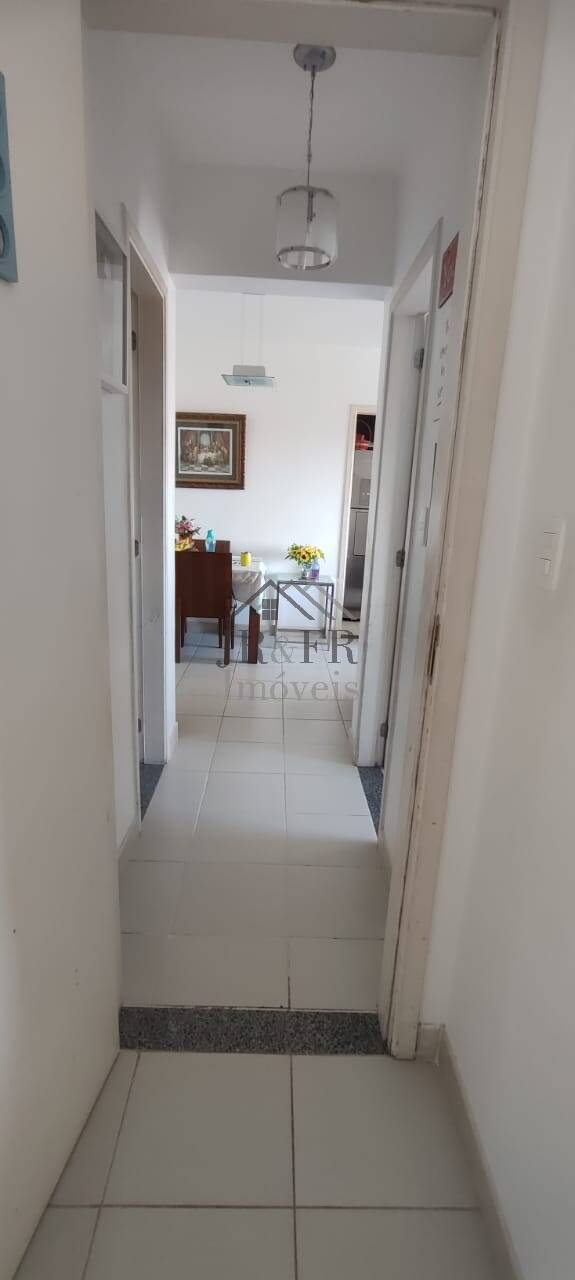 Apartamento à venda com 2 quartos, 54m² - Foto 18