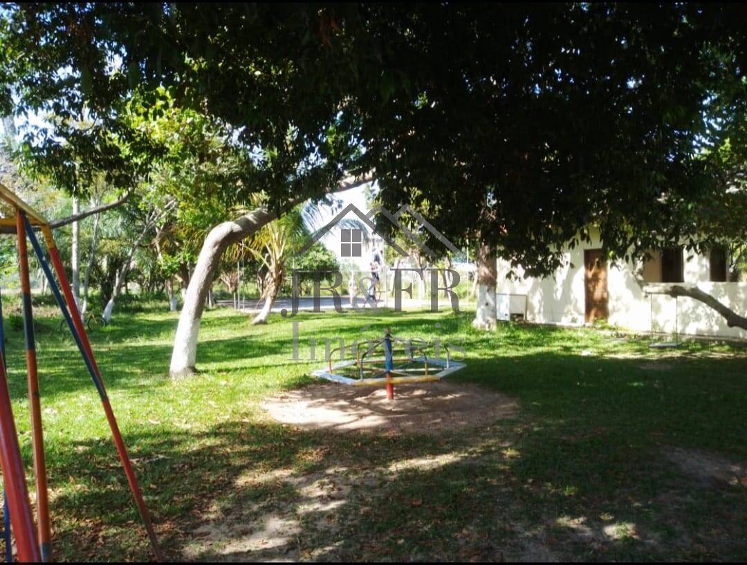Casa à venda com 5 quartos, 230m² - Foto 34