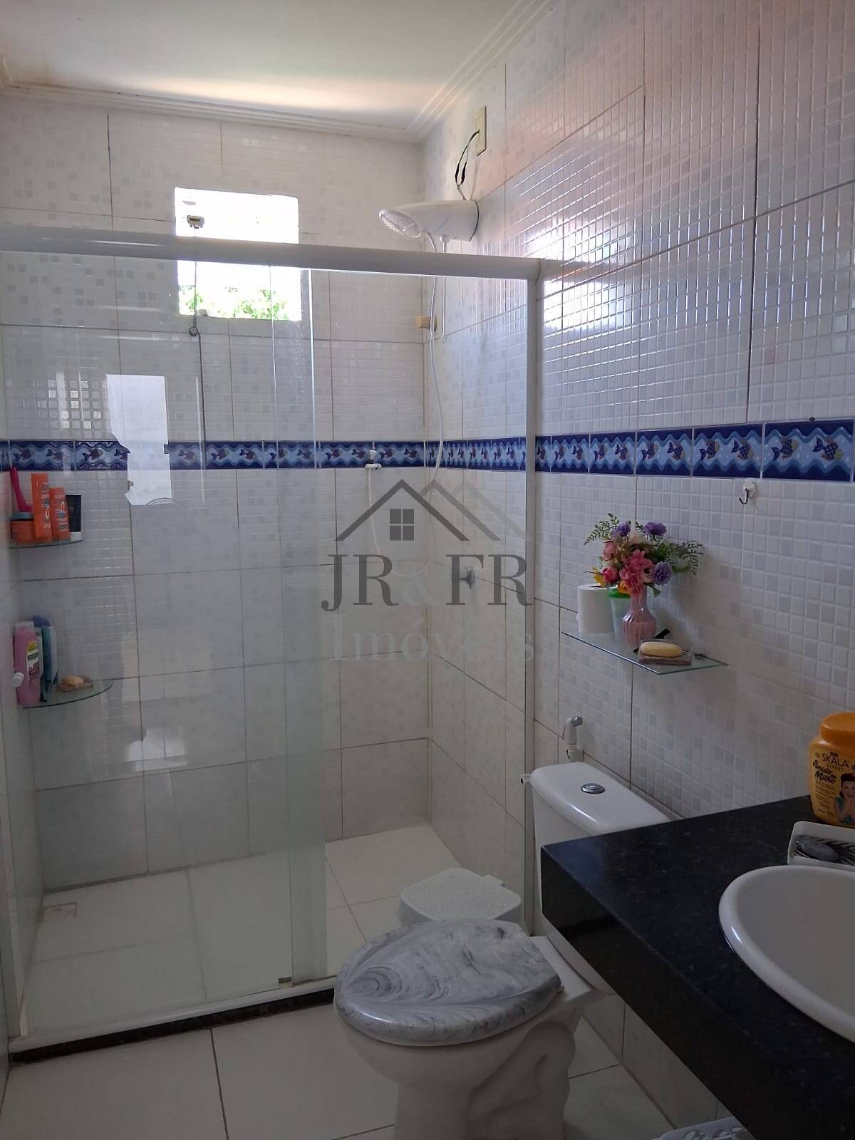 Casa à venda com 5 quartos, 230m² - Foto 18