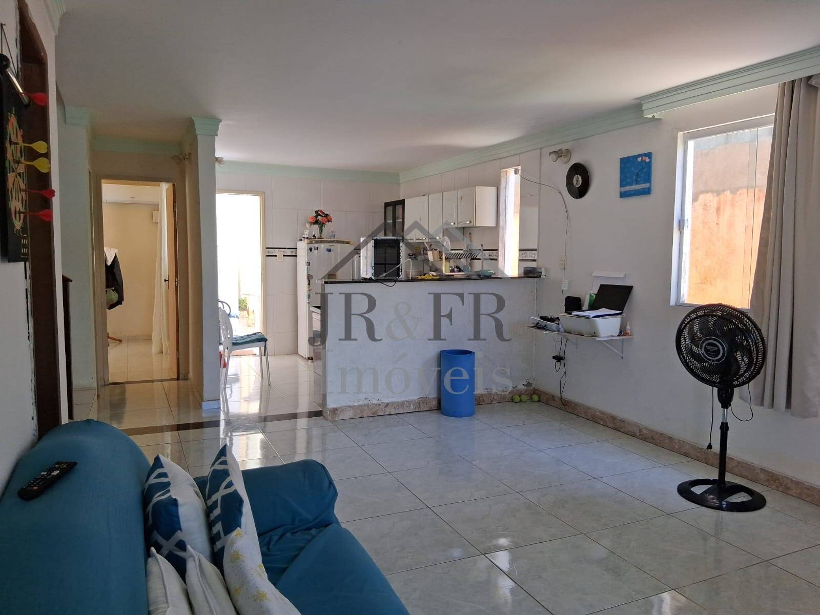 Casa à venda com 5 quartos, 230m² - Foto 5