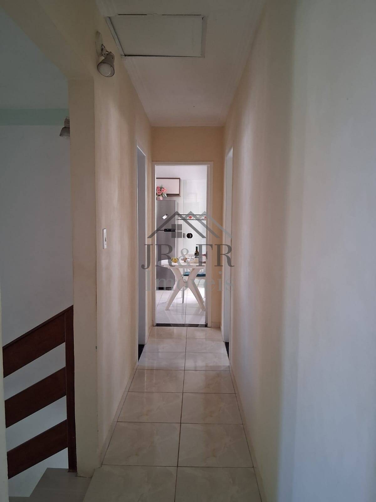 Casa à venda com 5 quartos, 230m² - Foto 26