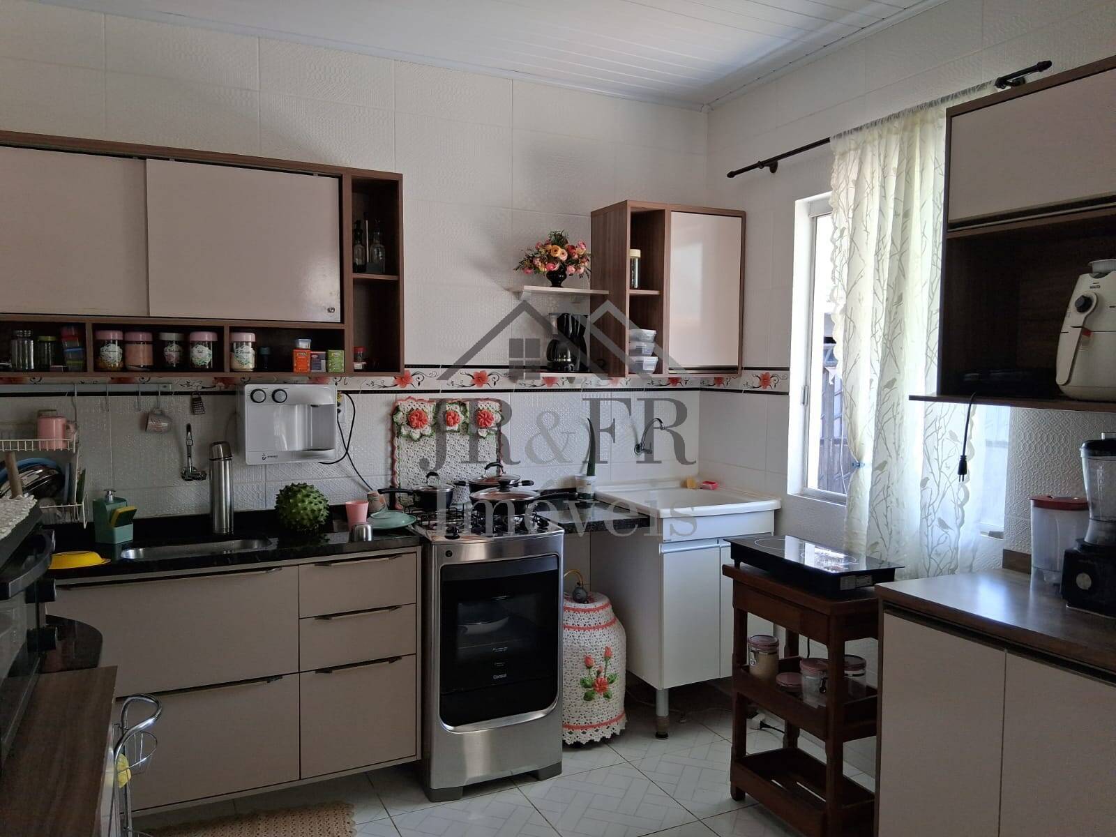 Casa à venda com 5 quartos, 230m² - Foto 15