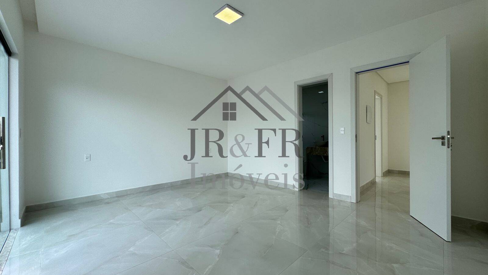 Casa, 4 quartos, 200 m² - Foto 15