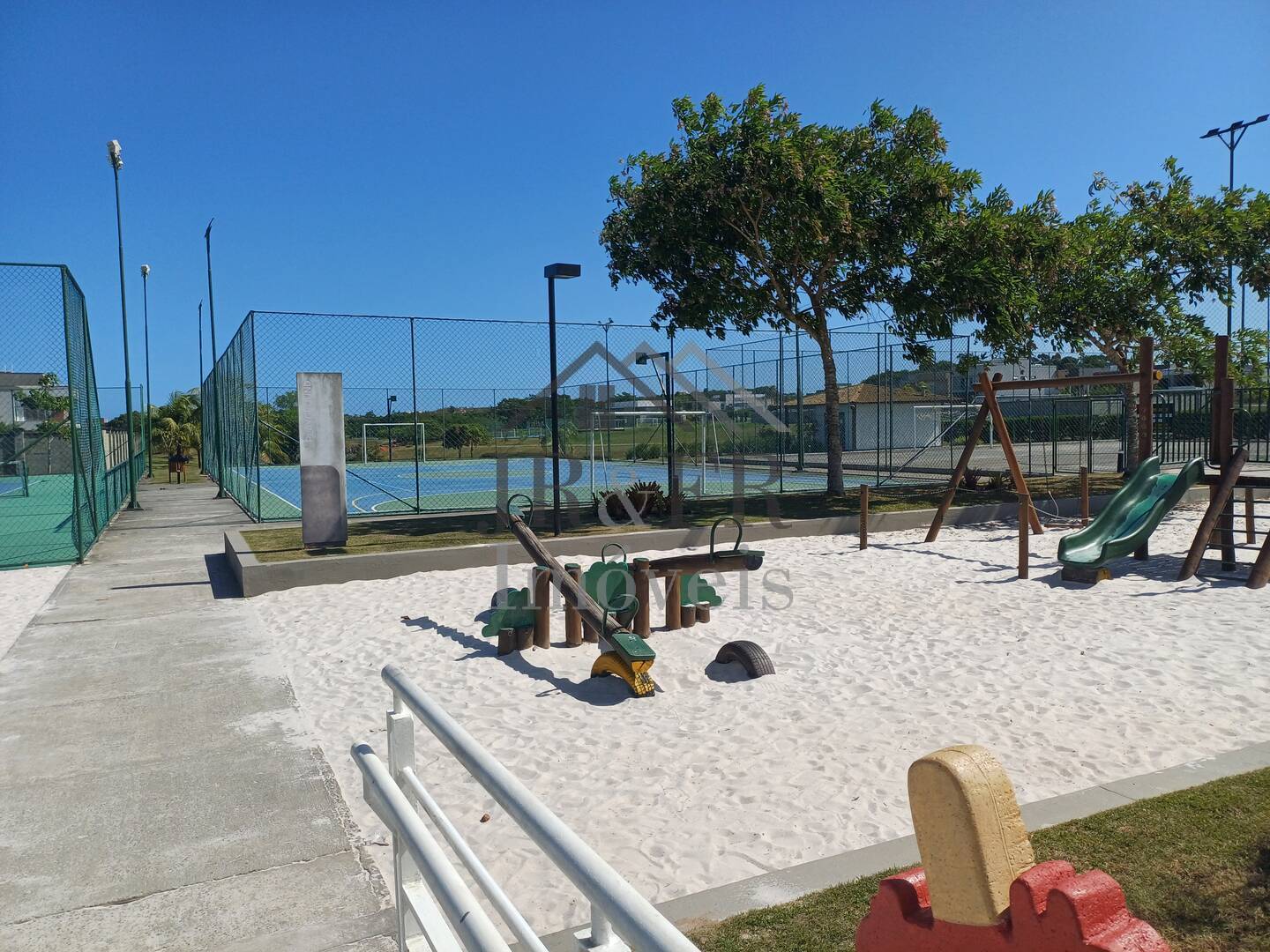 Casa, 4 quartos, 200 m² - Foto 43